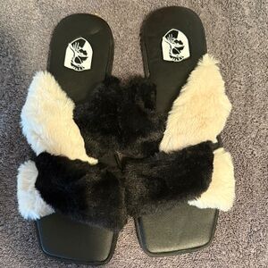 VHNY Plush Black and Cream Slippers
